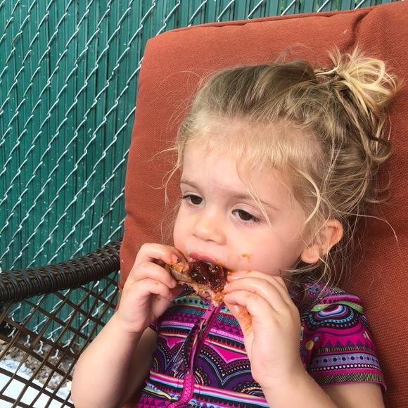 Meet your Posher, Kelli - Picture 1 of 1